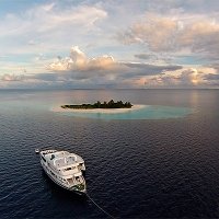 Maldivas SEA ROSE II
